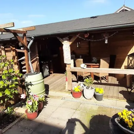 Bed & Breakfast The Country Yard